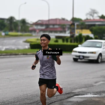 Runner Photo 8495545