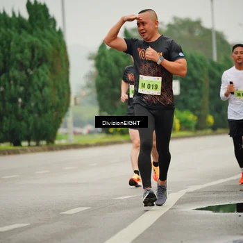 Runner Photo 8495644
