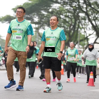 Runner Photo 8495681
