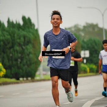 Runner Photo 8495763