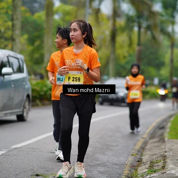 Runner Photo 8495872