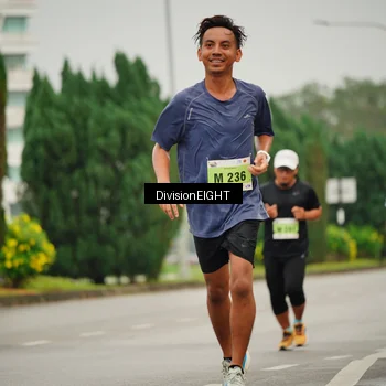 Runner Photo 8495879