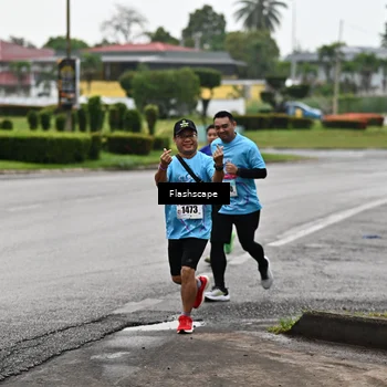 Runner Photo 8495926