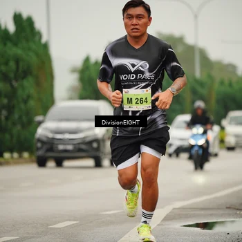 Runner Photo 8495952