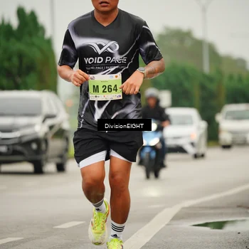Runner Photo 8495959