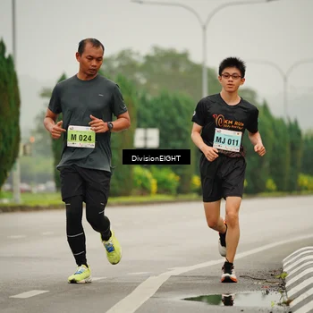 Runner Photo 8495974