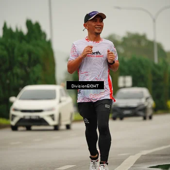 Runner Photo 8495996