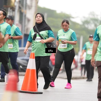 Runner Photo 8496018