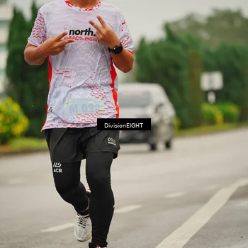 Runner Photo 8496043