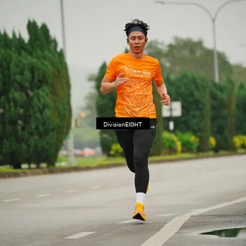 Runner Photo 8496049