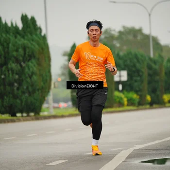 Runner Photo 8496053