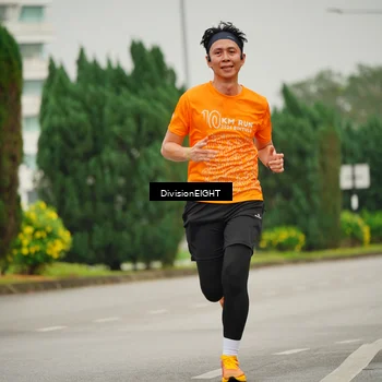 Runner Photo 8496057