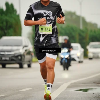 Runner Photo 8496073