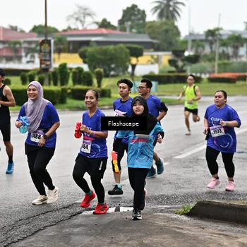 Runner Photo 8496078