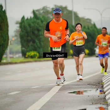 Runner Photo 8496105
