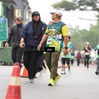 Runner Photo 8496182