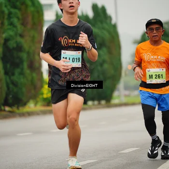 Runner Photo 8496192
