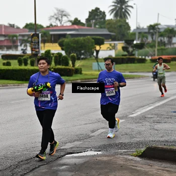 Runner Photo 8496299