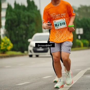 Runner Photo 8496319