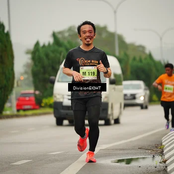 Runner Photo 8496333