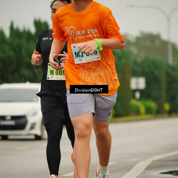 Runner Photo 8496335