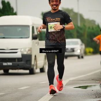 Runner Photo 8496365