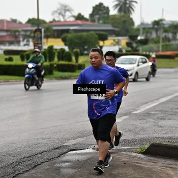 Runner Photo 8496372