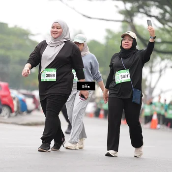 Runner Photo 8496381