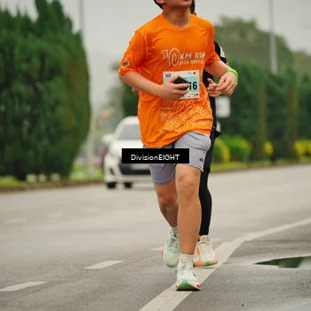 Runner Photo 8496386