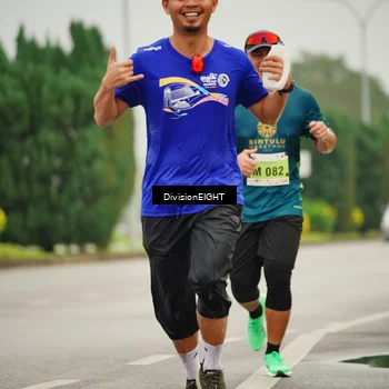 Runner Photo 8496438