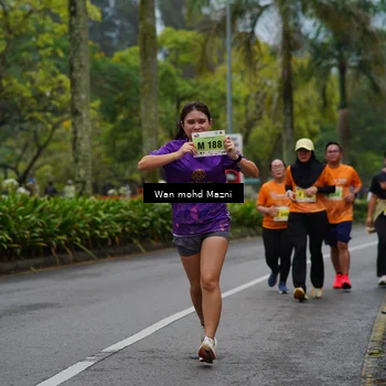 Runner Photo 8496458