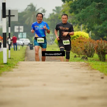 Runner Photo 8496471