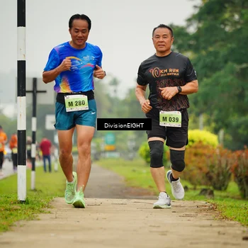 Runner Photo 8496539