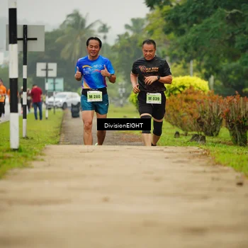 Runner Photo 8496544