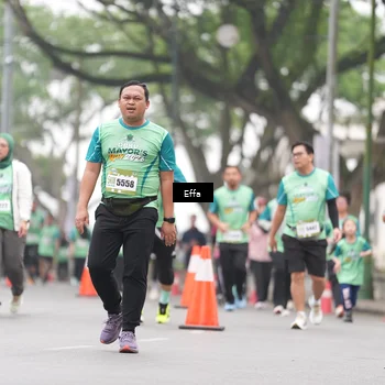Runner Photo 8496554