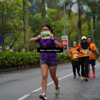 Runner Photo 8496557
