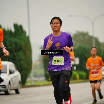 Runner Photo 8496588