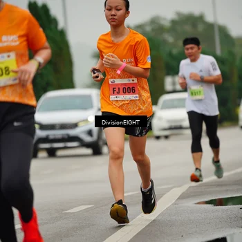 Runner Photo 8496630