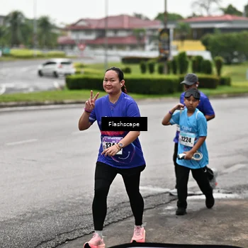 Runner Photo 8496651