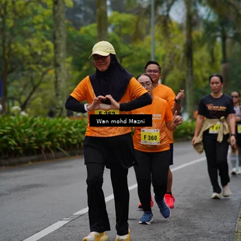 Runner Photo 8496654