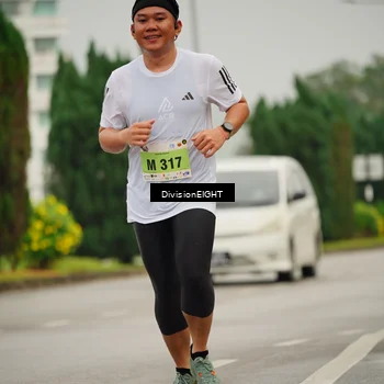 Runner Photo 8496665