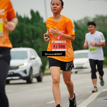 Runner Photo 8496667
