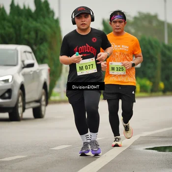 Runner Photo 8496681