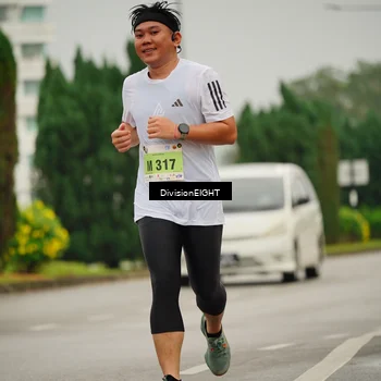 Runner Photo 8496722
