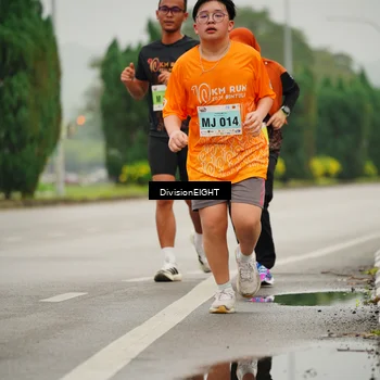Runner Photo 8496724