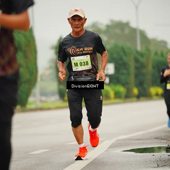 Runner Photo 8496771
