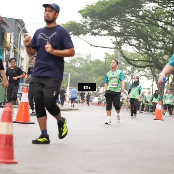 Runner Photo 8496865