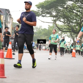 Runner Photo 8496870