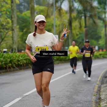 Runner Photo 8496901