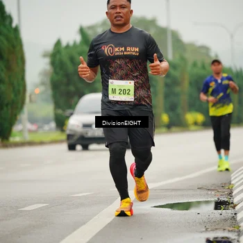 Runner Photo 8496951